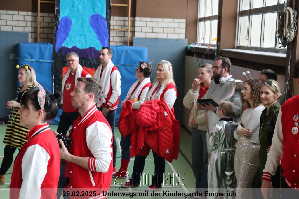 084.jpg