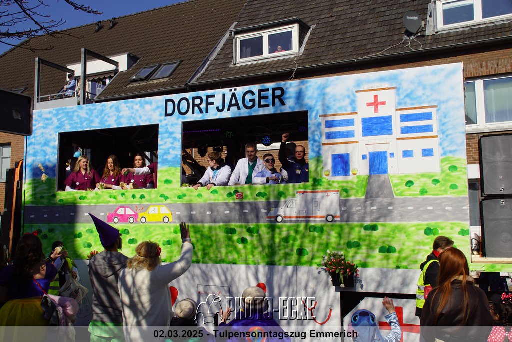 082.jpg
