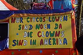 061.jpg